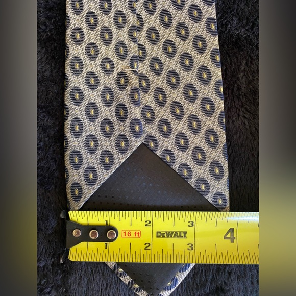 Daniel Craig Silk Tie - Picture 3 of 3